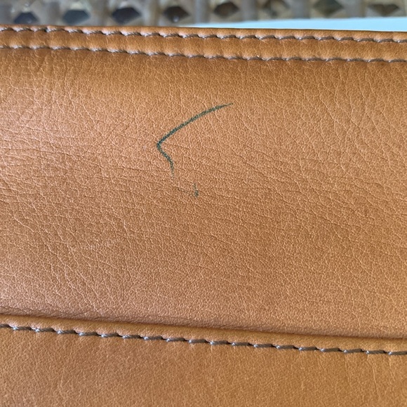 Latico Genuine Leather Satchel NWT - Picture 4 of 10